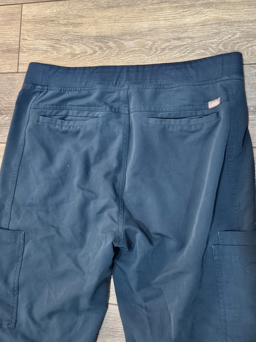 Figs Men's Axim Straight Leg Caribbean Blue Cargo Scrub Pants Size Large